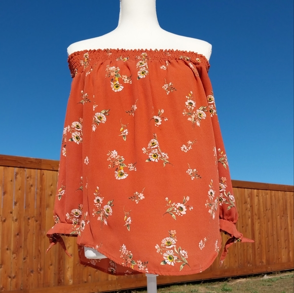 J for Justify Tops - Orange Flower blouse